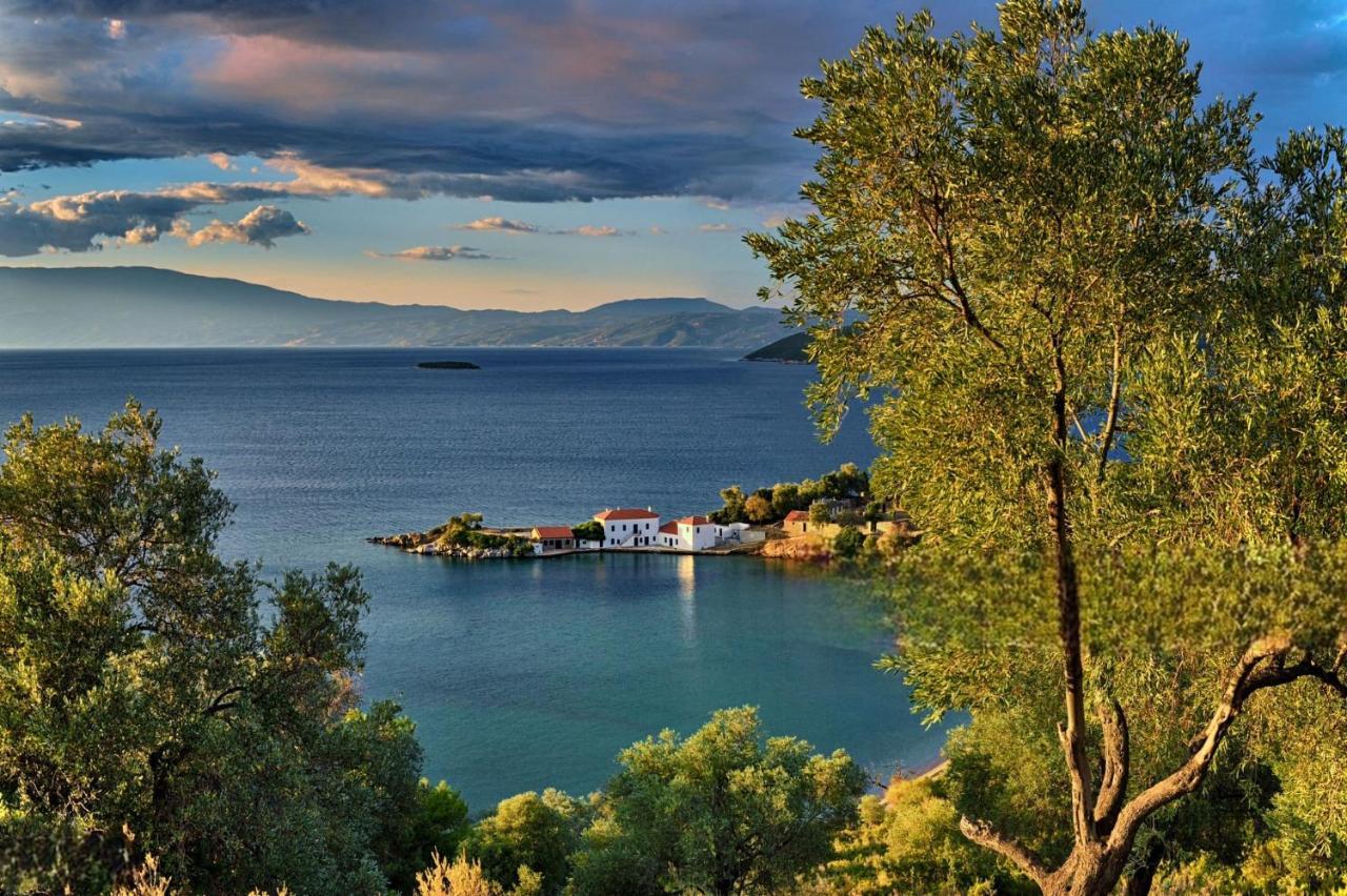 Villa Leonidas Greecefiloxenia Lefokastro Exteriör bild
