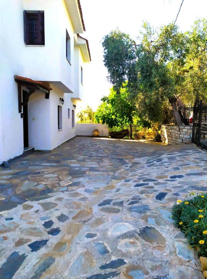 Villa Leonidas Greecefiloxenia Lefokastro Exteriör bild