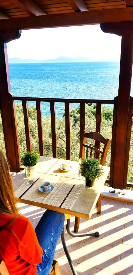Villa Leonidas Greecefiloxenia Lefokastro Exteriör bild